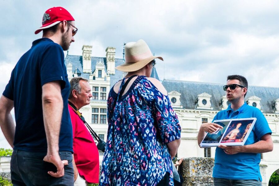 From Paris: Small-Group Loire Valley Castles Full-Day Tour - Who should book this tour?