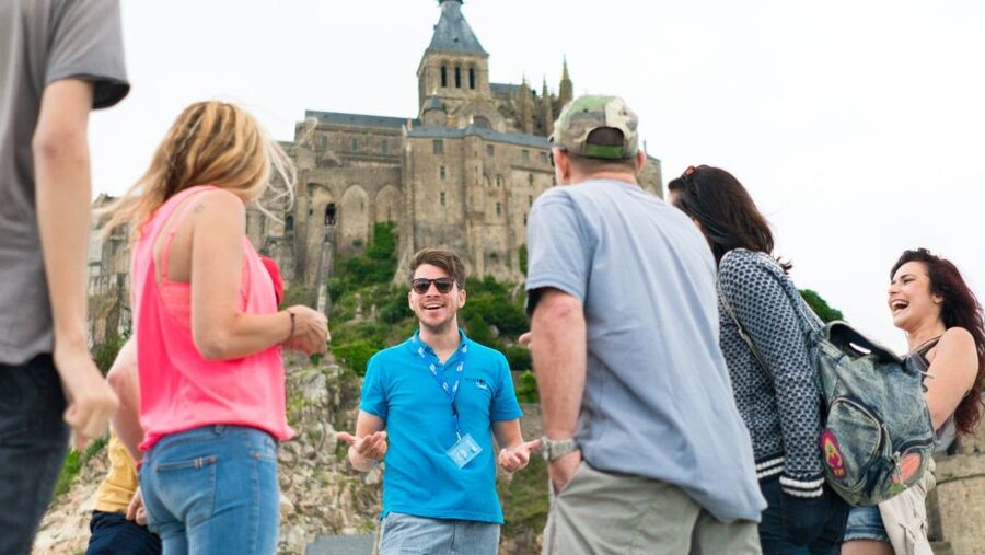 From Paris: Small-Group Mont St Michel Tour & Cider Tasting - Lunch with 75 minutes to choose your pace