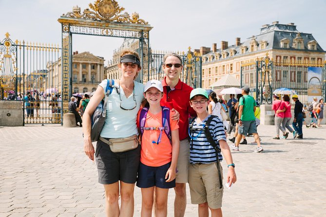 From Paris: Versailles Bike Tour w/ Palace, Gardens, & Picnic - The RER ride and first look at Versailles