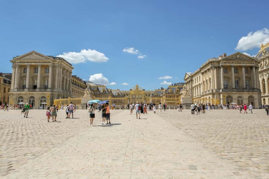 From Paris: Versailles Guided Tour with Skip-the-Line Entry - Key points to know before booking