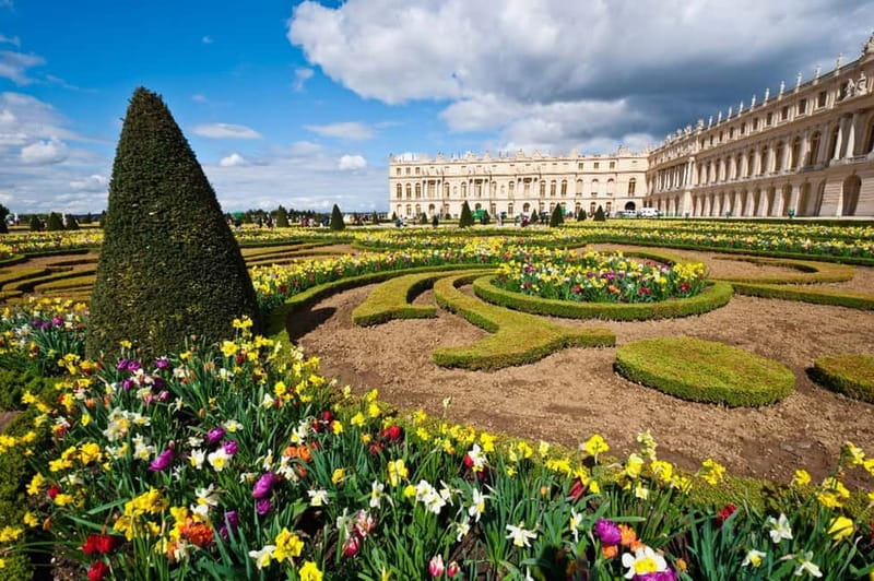 From Paris: Versailles Palace and Gardens with Transfer - Key points to know before booking