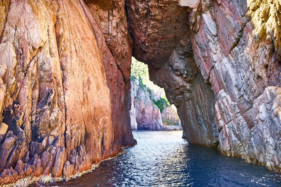 From Porto: Scandola & Girolata Tour by Boat - Girolata gives you 30 minutes ashore