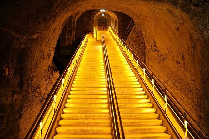 From Reims Champagne Day Trip Veuve Clicquot Local Domain & Lunch - Getting to Reims from Paris