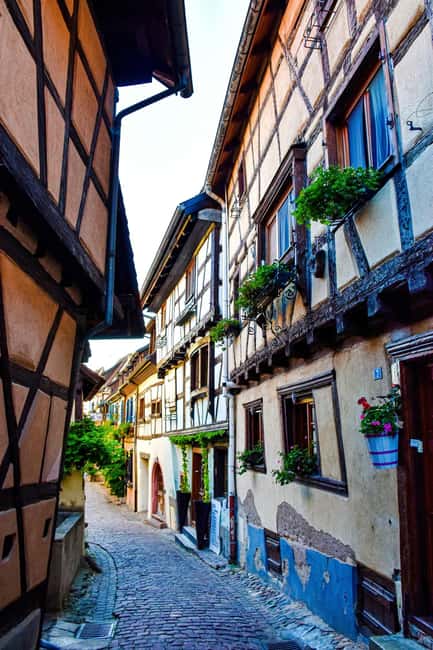 From Strasbourg: Castle, Riquewihr & Colmar Private DayTrip - Who should book this experience?