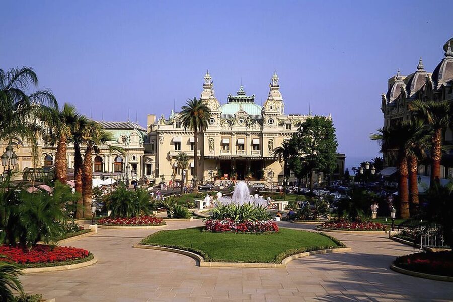 Full-Day Small Group Tour to Monaco and Eze - Monaco’s Old Town on Le Rocher