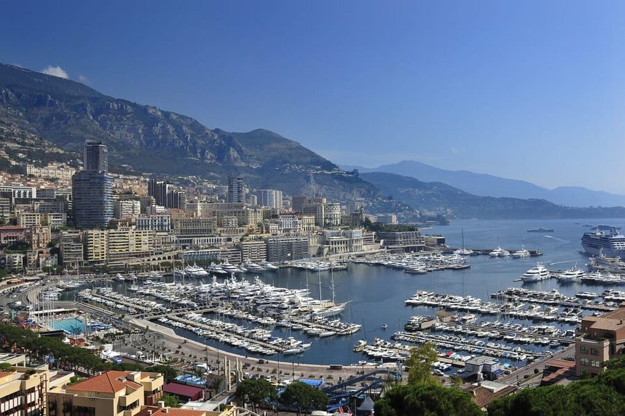 Full-Day Small Group Tour to Monaco and Eze - The Van, the Guide, and the Small Group Advantage