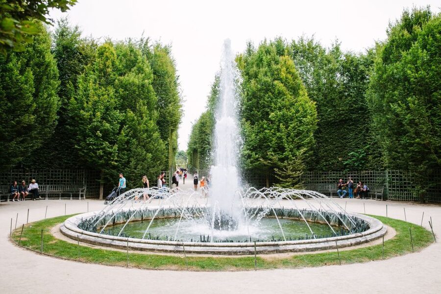 Gardens of Versailles Walking Tour & Palace Entry - Small details that make the day easier