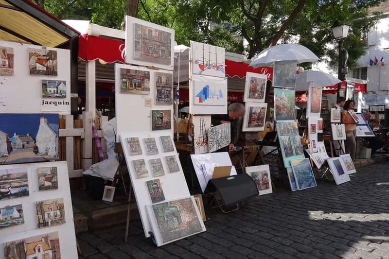 German private Walking Tour through Montmartre & Passages - What four hours and $183 buy you