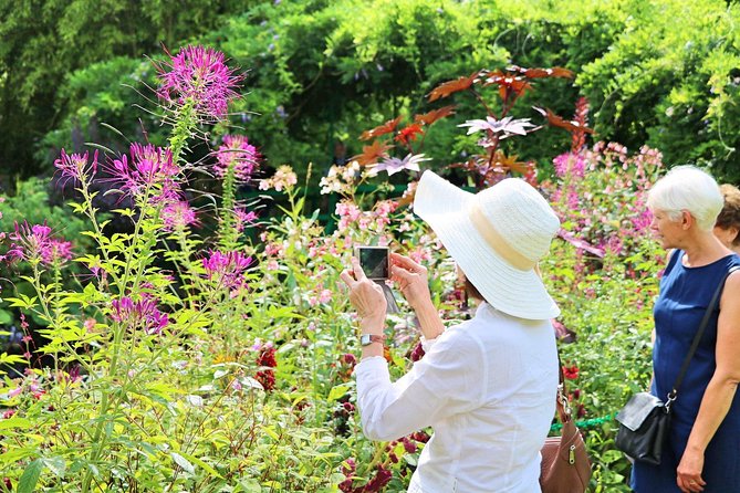 Giverny and Monet's Garden Half-Day Trip from Paris - Who will enjoy this Giverny trip most