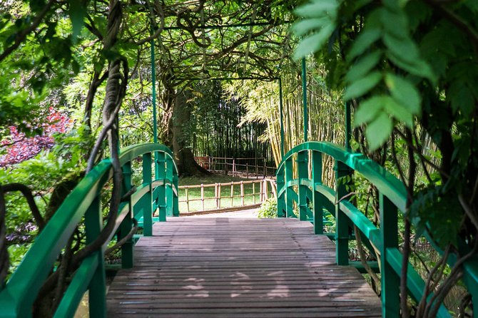 Giverny Small-Group Half Day Trip with Monet’s Gardens from Paris - Price, Group Size, and Overall Value