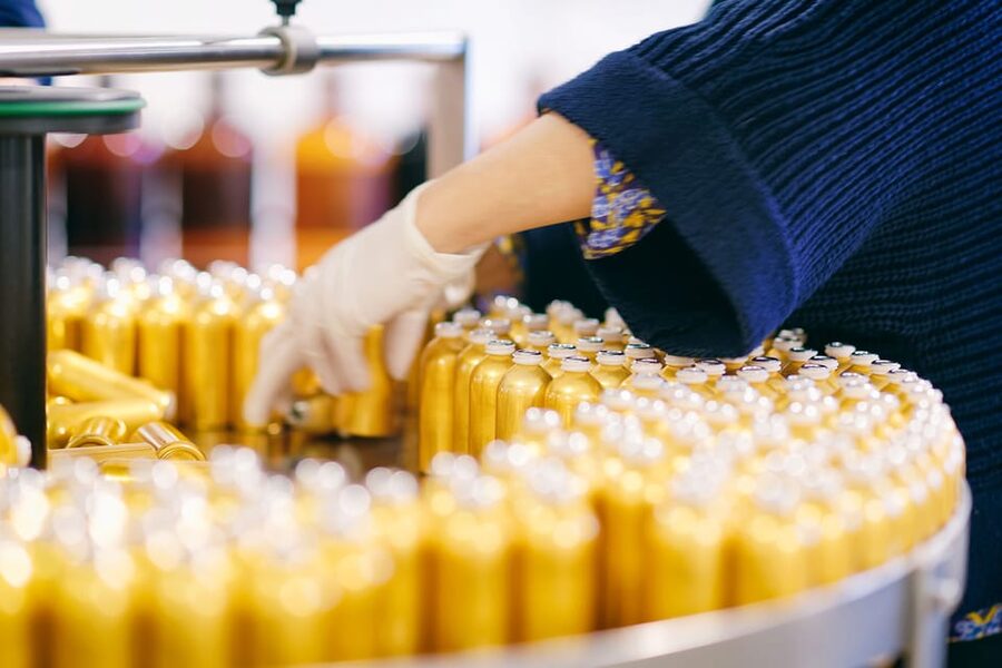 Grasse: Perfume Making Class and Fragonard Factory Tour - The 20-minute factory visit