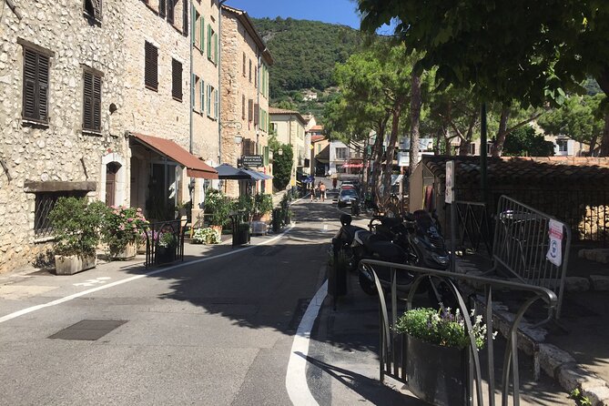 Grasse perfumery Fragonard, Gourdon, Tourettes Sur Loup, Saint Paul De Vence - How much value do you get for $133.03?