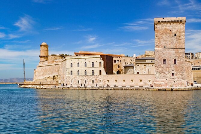 Guided Tour in Marseille: Vieux Port & Old City - Fort Saint-Jean: the tour’s big view
