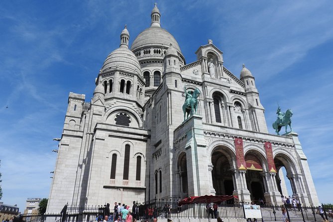 Guided Tour of Sacré-Coeur and Montmartre - Timing, group size, and physical effort