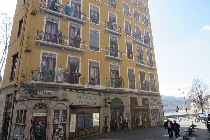 Highlights and Hidden Gems of Lyon Guided Walking Tour (English) - Passage Thiaffait and Lyon’s modern creative side