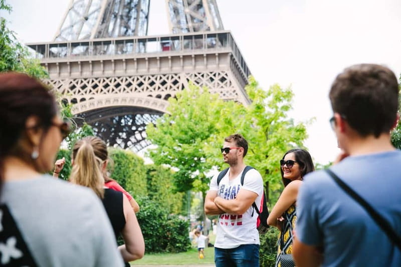 Highlights of Paris Bike Tour in English or Dutch - Key points to know before you pedal away