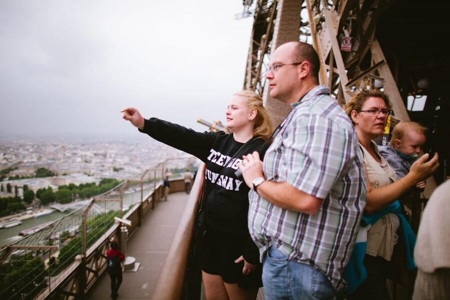 Highlights of Paris Bike Tour in English or Dutch - The Eiffel Tower from a moving city tour