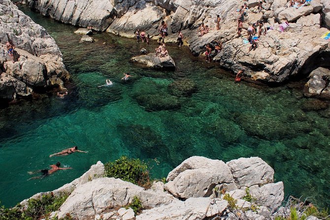 Hiking in the Calanques National park from Marseille - The chain section and Grande Candelle