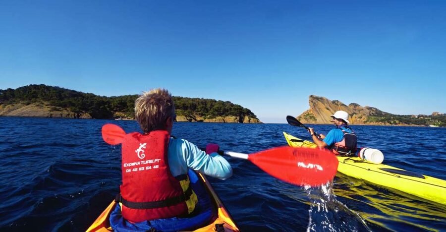 La Ciotat: Calanques National Park Guided Kayak Tour - What the guides add to the experience