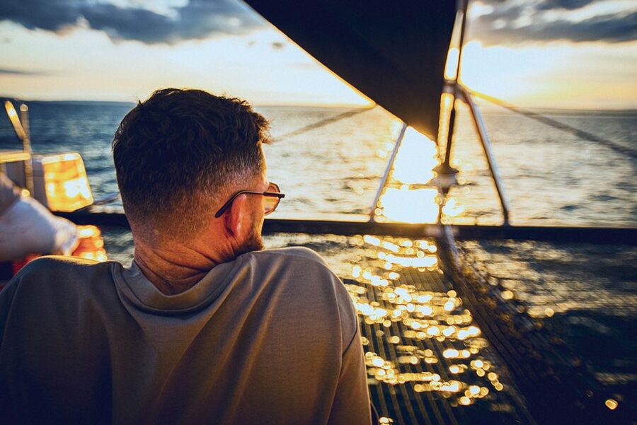 La Grande Motte: Camargue Sunset Catamaran Tour with a Drink - Finding your spot on the catamaran
