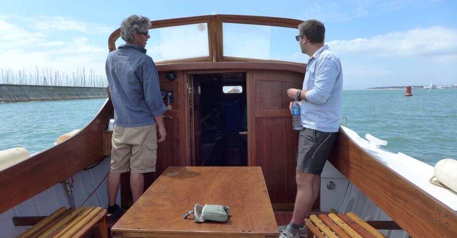 La Rochelle: 1-Hour Boat Tour of the Bay - Five details that shape the experience