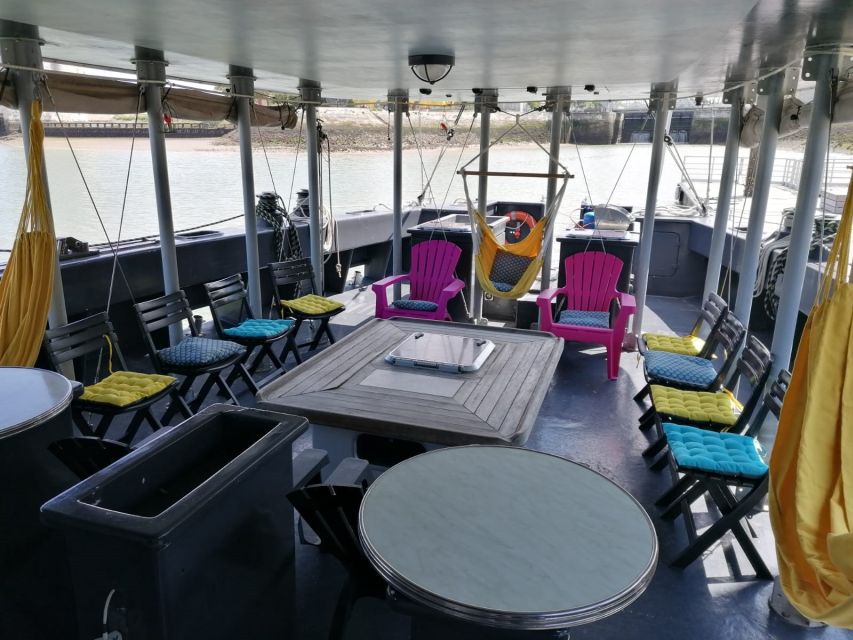 La Rochelle: Sailing Cruise - Meeting the Columbus beside La Rochelle’s old port