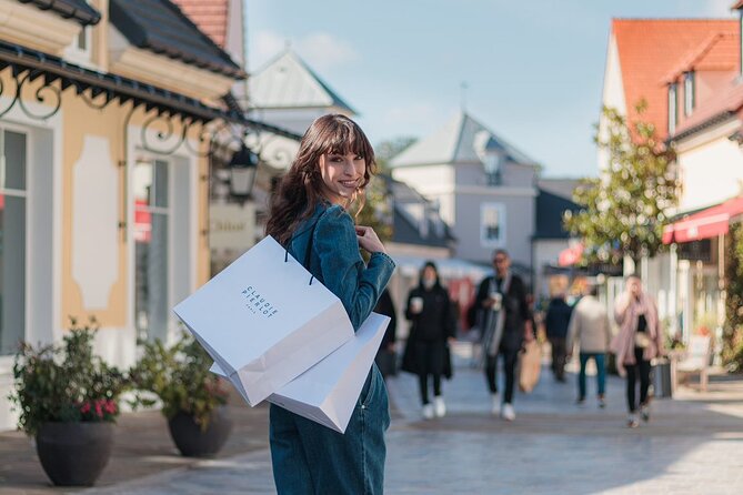 La Vallee Village Shopping Outlet by Luxury Transport from Paris - Leaving from Pullman Paris Centre-Bercy