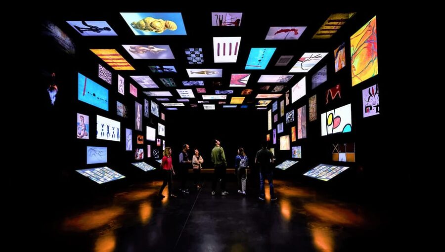 Lascaux IV: Full Replica Cave Experience Ticket - Arrival, queues, and the details that matter