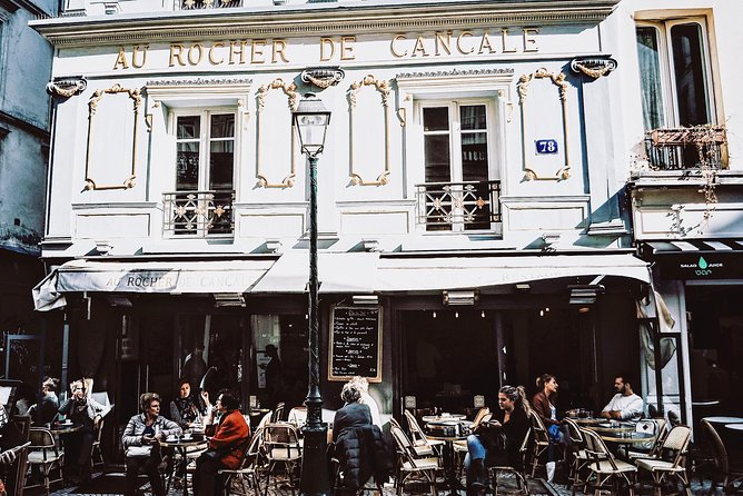 Le Marais District & Jewish Quarter Guided Walking Tour 12ppl Max - The small Jardin des Rosiers and a wartime story