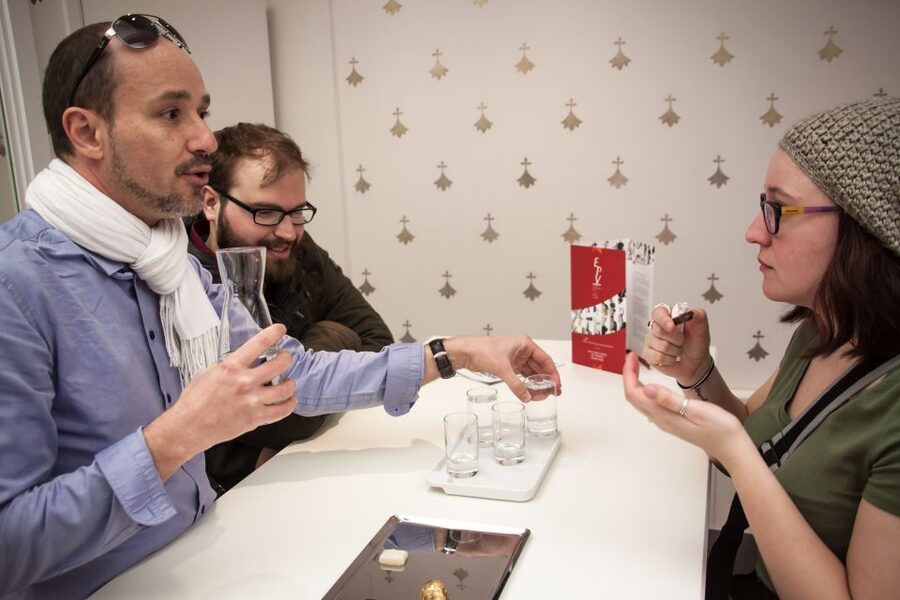Le Marais: Pastry and Chocolate Food Tour - Chocolate, coffee, and an ice cream stop