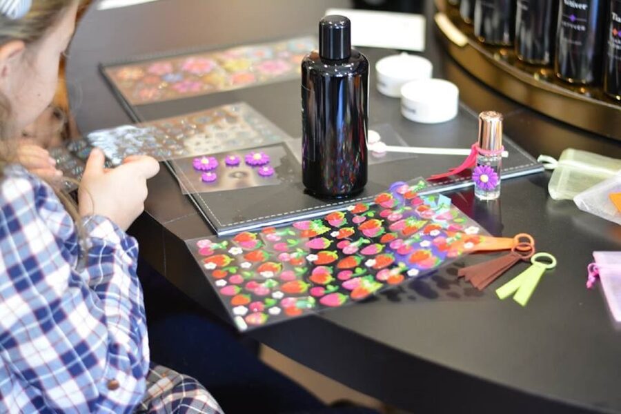 Le Petit Parfumeur: Perfume Creation Children in Grasse - The bottle is part of the experience