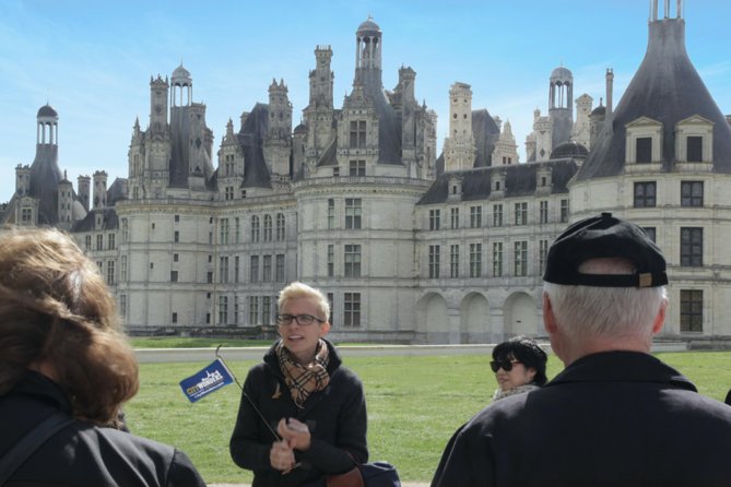 Loire Valley Castles Day Trip from Paris with Complementary Wine - The real cost of the $149.95 price