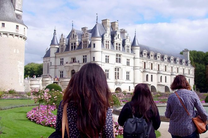 Loire Valley Day Tour Chambord and Chenonceau plus Lunch at a Private Castle - Chenonceau: the most graceful first stop