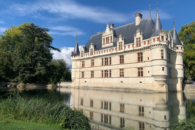 Loire Valley Half Day : Villandry and Azay-le-Rideau from Tours - Villandry is the morning’s garden showpiece