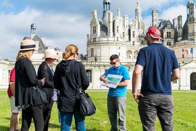 Loire Valley Wine and Castles Small-Group Day Trip from Paris - Amboise Castle and the Loire River views