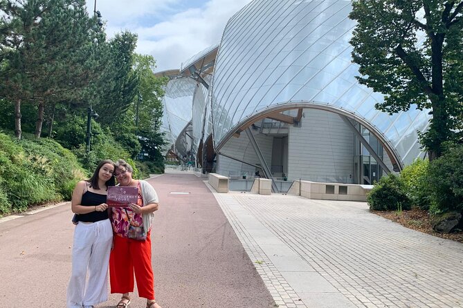 Louis Vuitton Foundation Exterior Walking Tour and Premium Entry - What $62.50 really buys you