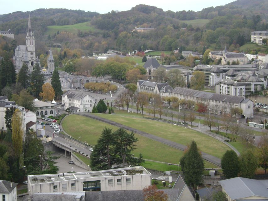 Lourdes: Private Guided Tour in the Sanctuary - Price, group size, and overall value