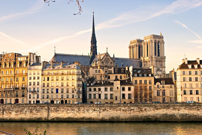 Louvre Evening Escape - Avoid The Crowds! Exclusive Guided Tour - Who should book this Louvre evening tour?