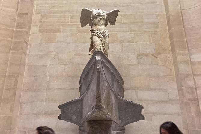Louvre Highlights & Mona Lisa Guided Tour - The Mona Lisa, without letting her take the whole visit