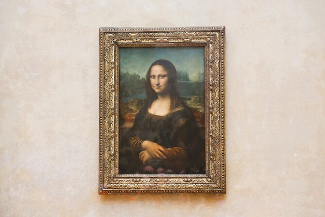 Louvre Masterpieces Express Guided Tour & French Wine Tasting - Inside the Louvre, expect highlights rather than a full museum day