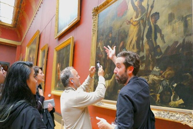 Louvre Museum Access Guided Tour with Mona Lisa - Italian Renaissance rooms with Raphael and Botticelli
