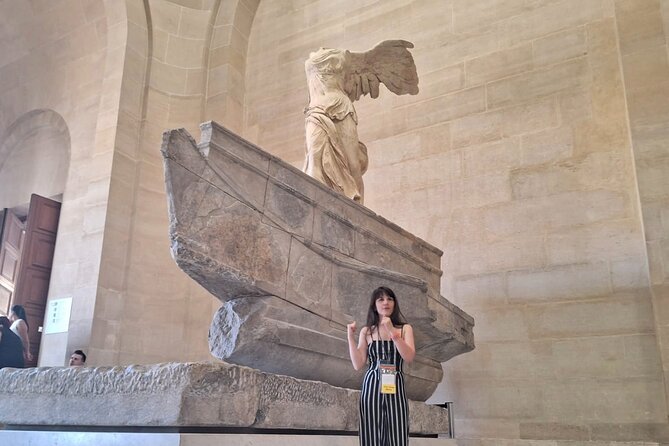Louvre Museum Guided Tour with Artist - Small groups, crowds, and the pace of the visit