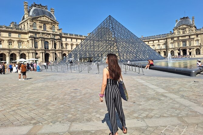 Louvre Museum Guided Tour with Artist - Who should book this Louvre tour?