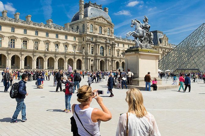 Louvre Museum Masterpieces Guided Tour - Why a small Louvre group matters