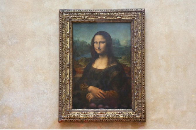Louvre Museum Masterpieces Guided Tour with Access - Mona Lisa crowds and the value of the audio headset