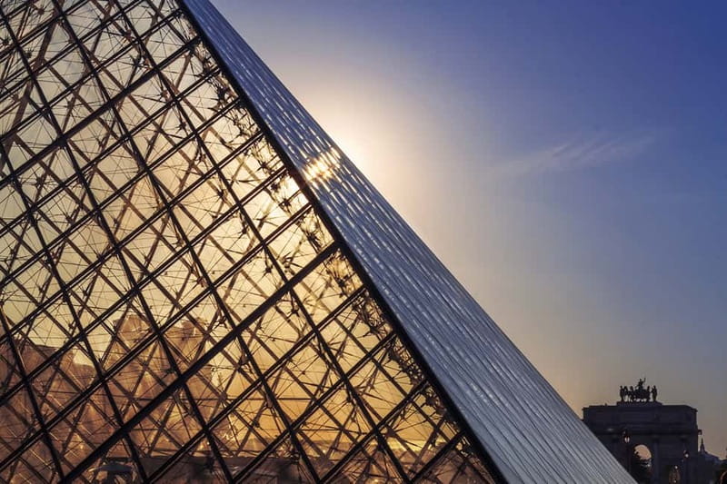 Louvre Museum: Mona Lisa Without the Crowds Last Entry Tour - Key points to know before booking