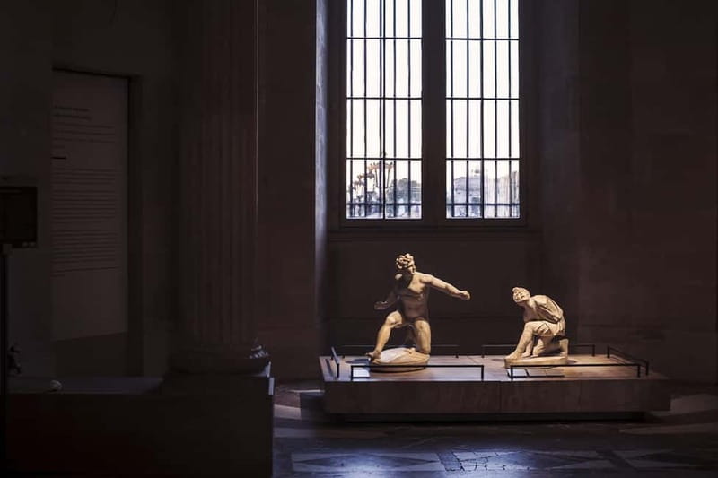 Louvre Museum: Mona Lisa Without the Crowds Last Entry Tour - What $97 means in practical value