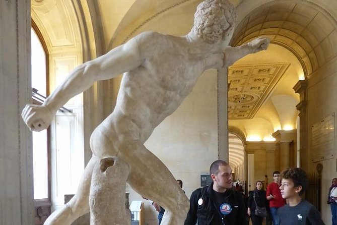 Louvre Museum Private 2-h Tour on Italian Art and masterpieces - How to prepare for the 2:30 pm visit