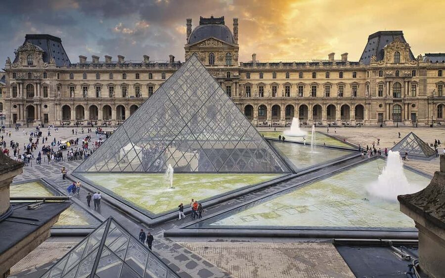 Louvre Museum Timed Entrance Ticket with Audio Guide - What the audio guide adds, and where it falls short
