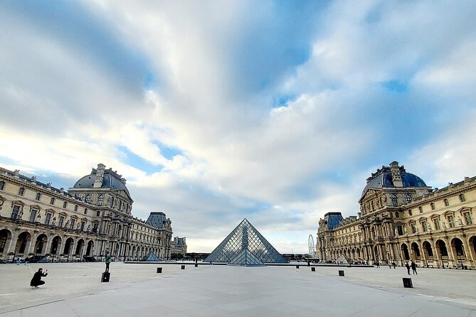 Louvre Museum Timed Entry Ticket - Optional Private Guide - Self-guided entry for an independent visit